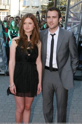 Bonnie_Wright_premiere_poland_4.jpg